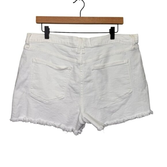 Good American Good 90s Short White Distress Size 32 Denim Minimal High Rise - Picture 3 of 10